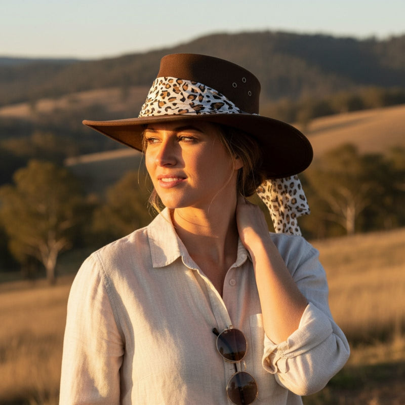 Load image into Gallery viewer, Jacaru 1020 Jillaroo Hat – Suede & Chiffon Scarf | UPF 50+
