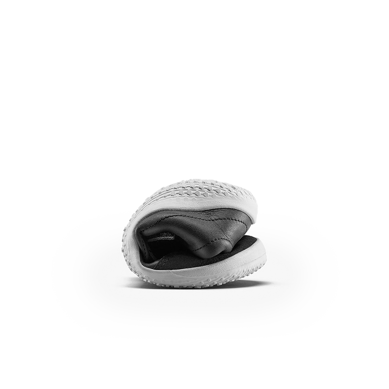Load image into Gallery viewer, Vivobarefoot Gobi Sneaker Kids Obsidian-4