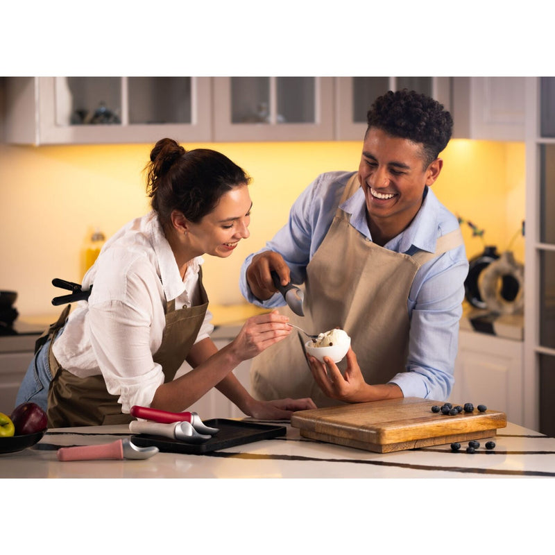 Load image into Gallery viewer, Zyliss Eco Handle Ice Cream Scoop Stainless Ergonomic Scoop Dishwasher Safe-4