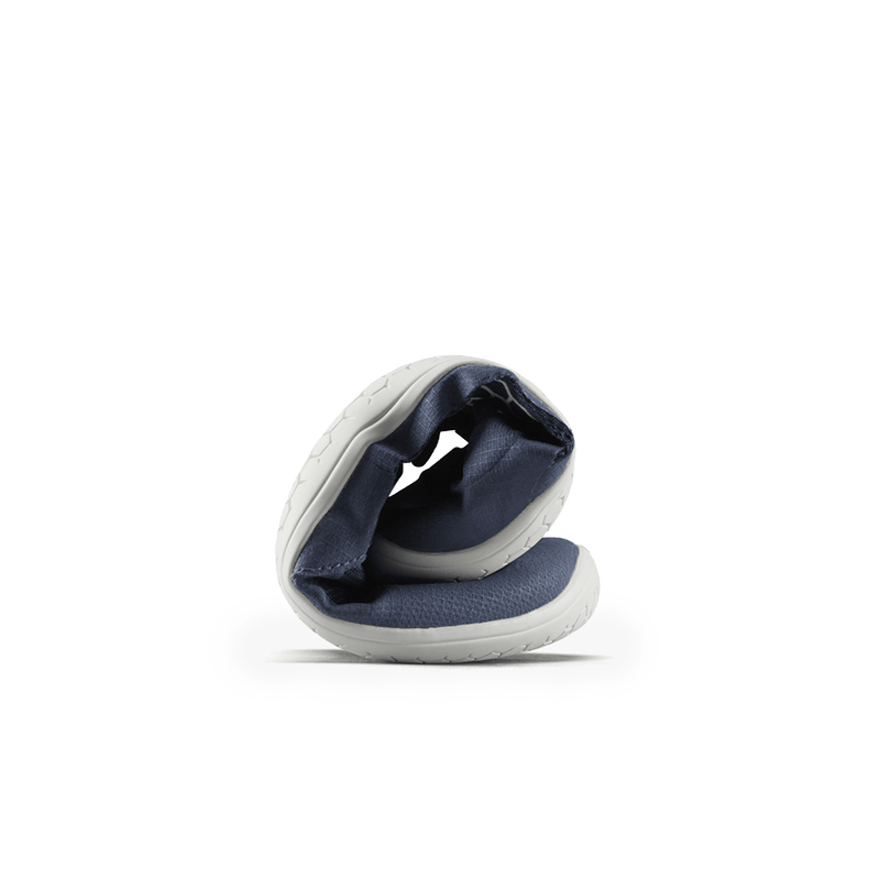 Load image into Gallery viewer, Vivobarefoot Primus Lite IV Womens Midnight-3