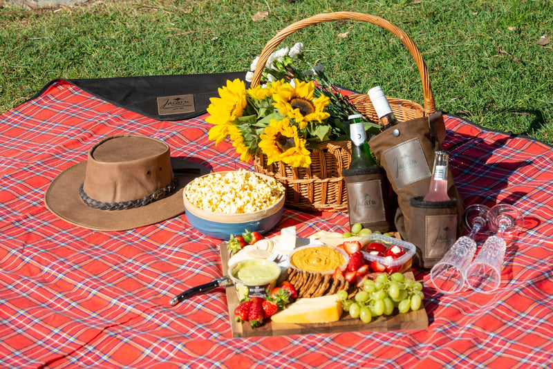 Load image into Gallery viewer, Jacaru 8003 Picnic Blanket – Waterproof Backing | Australian Made
