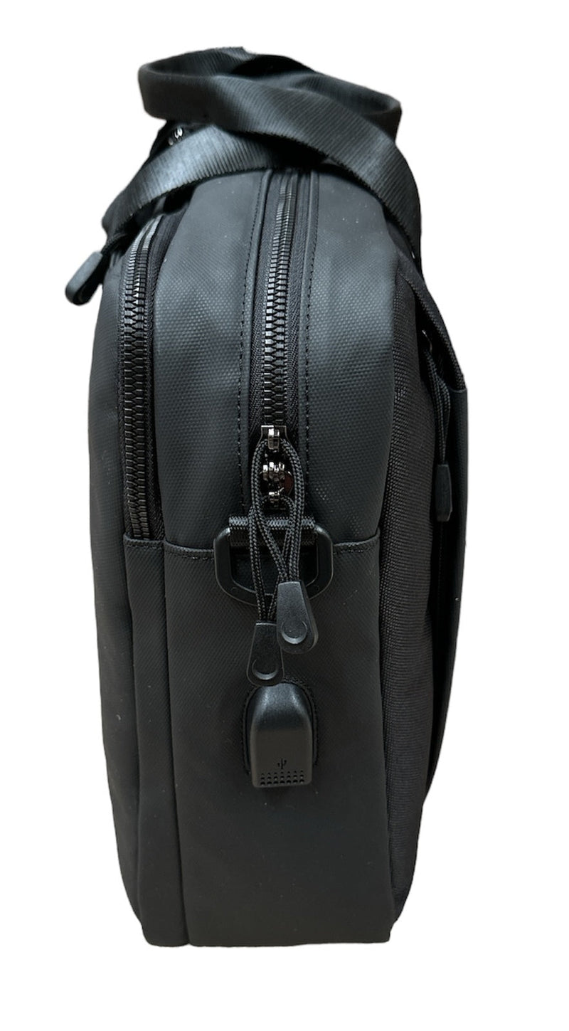 Load image into Gallery viewer, 15" Futura Laptop Computer Bag Travel Work Messenger Bag w/USB Port - Black