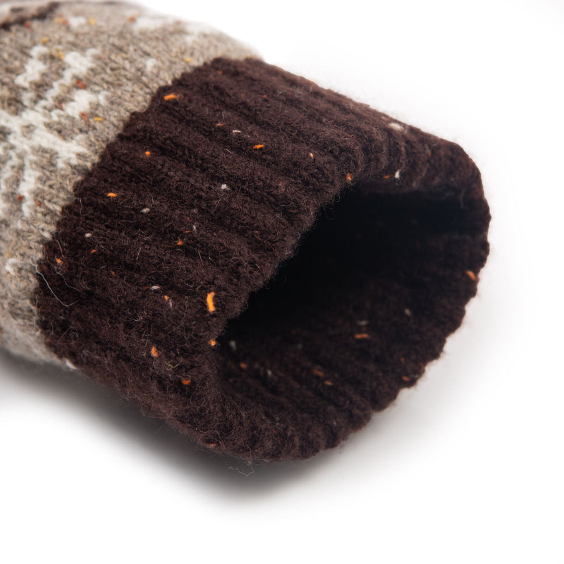 Load image into Gallery viewer, Dents Womens Gloves Jacquard Fair Isle Marle Yarn Knitted in Oatmeal-3