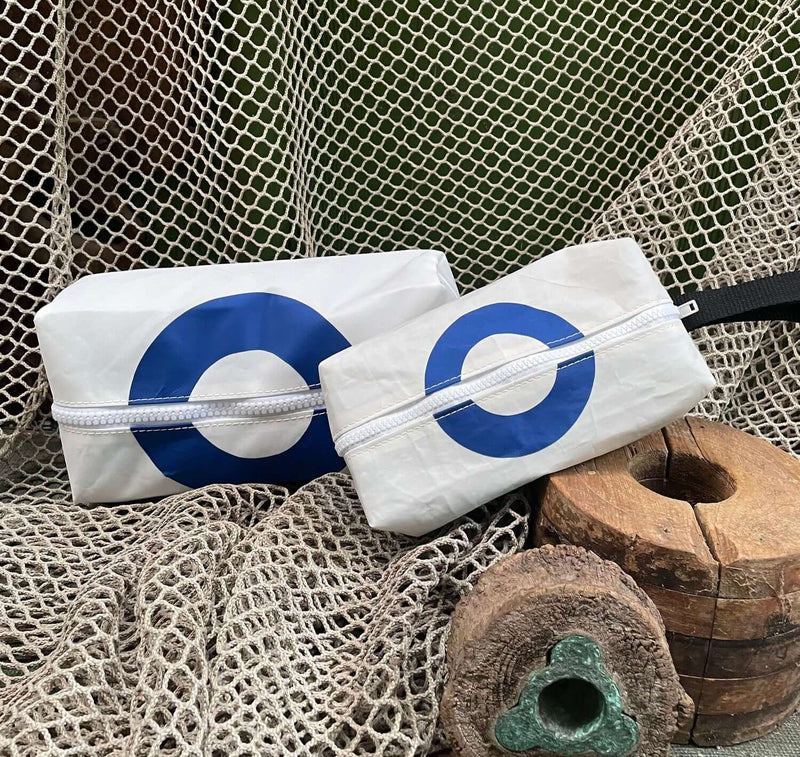 Load image into Gallery viewer, Sou’wester Recycled Sail Utility Bag