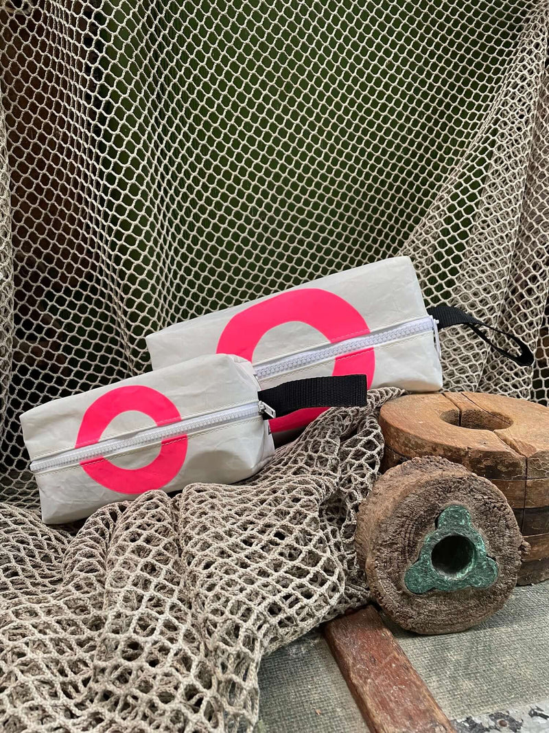 Load image into Gallery viewer, Sou’wester Recycled Sail Utility Bag