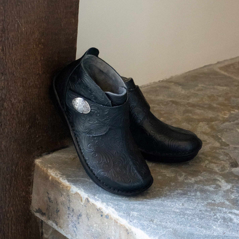 Load image into Gallery viewer, Alegria Caiti Casual Boots Womens Black Shoes in Night N Gale-3