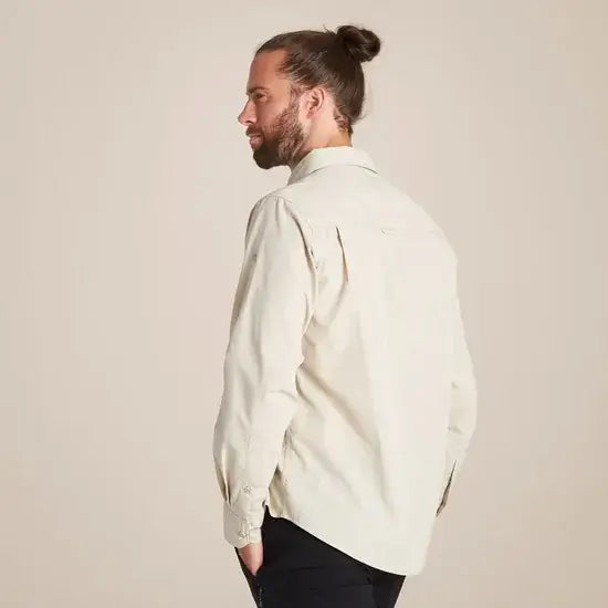 Load image into Gallery viewer, Craghoppers Kiwi Long Sleeve Outdoor Shirt – Oatmeal