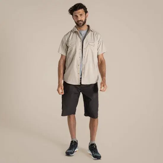 Load image into Gallery viewer, Craghoppers Kiwi Short Sleeve Outdoor Shirt – Oatmeal