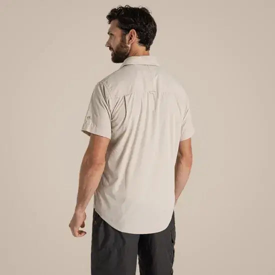 Load image into Gallery viewer, Craghoppers Kiwi Short Sleeve Outdoor Shirt – Oatmeal