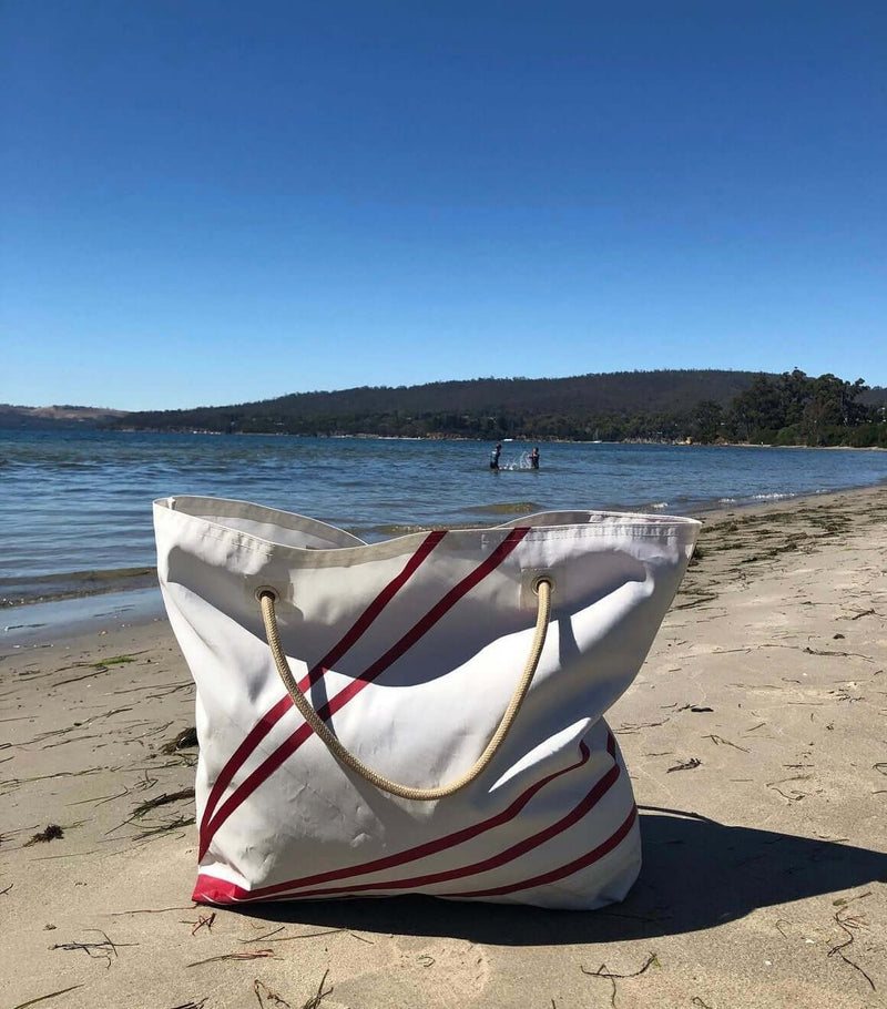 Load image into Gallery viewer, Southerly Buster Recycled Sail Beach Bag