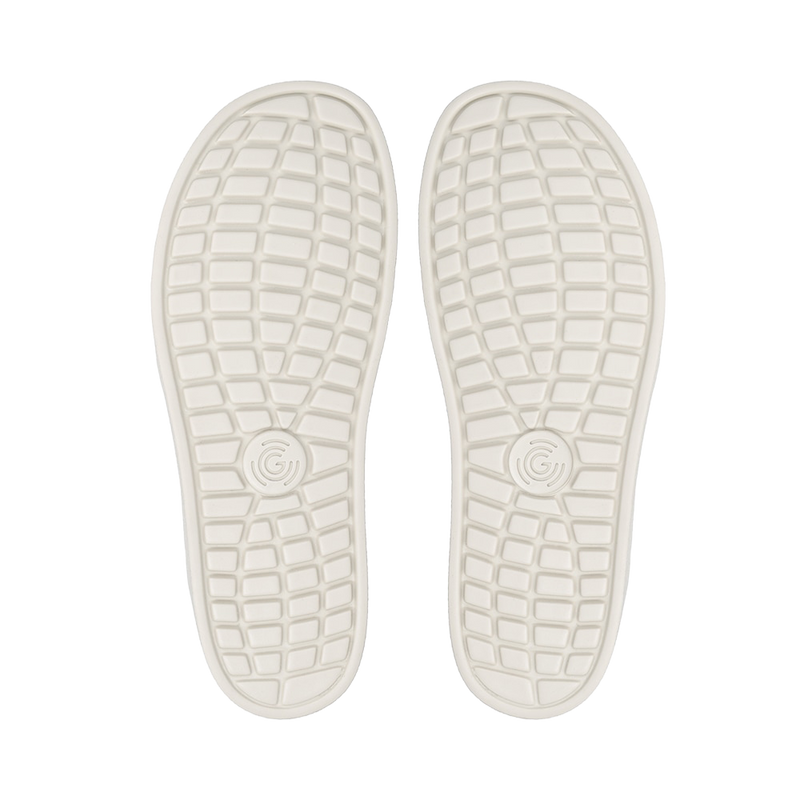 Load image into Gallery viewer, Groundies Nova GS1 Men's Barefoot Sneakers – White