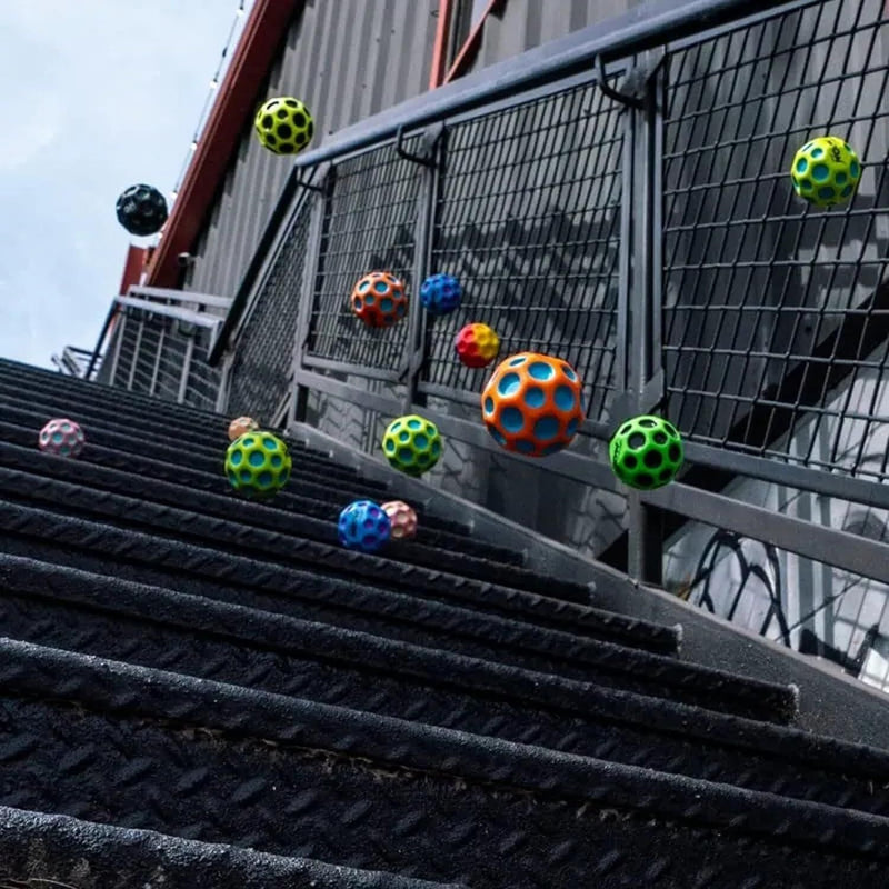 Load image into Gallery viewer, High Bouncing Ball Space Ball Bouncy Ball Outdoor Throw Catch Moon Ball Kids Toy-3