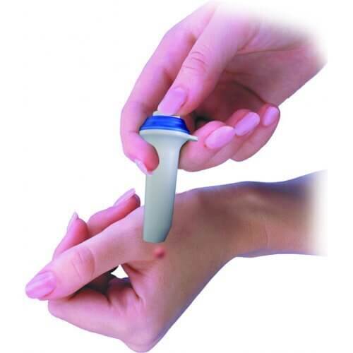 Load image into Gallery viewer, Mozzigear Mosquito Click Key Ring Insect Repellant Repellent-2