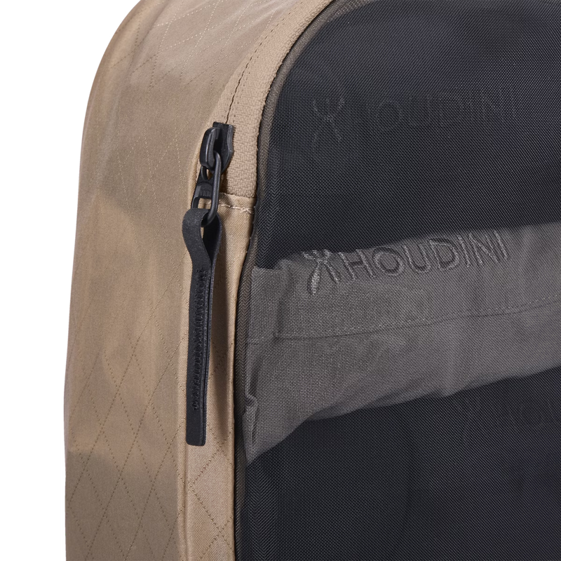 Load image into Gallery viewer, Thule Medium Packing Cube Travel Organiser Bag for Carry-On Luggage in Gentle Beige-4