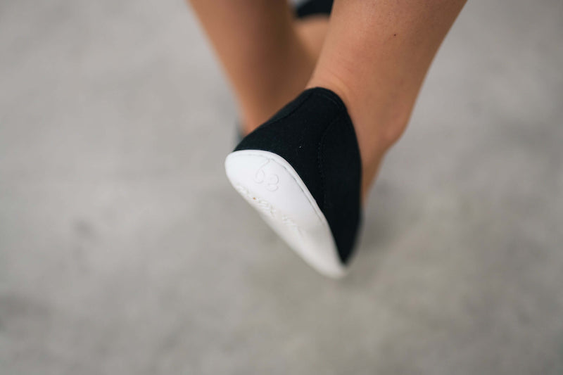 Load image into Gallery viewer, Eco-friendly Ballet Flats Be Lenka Delight - Black