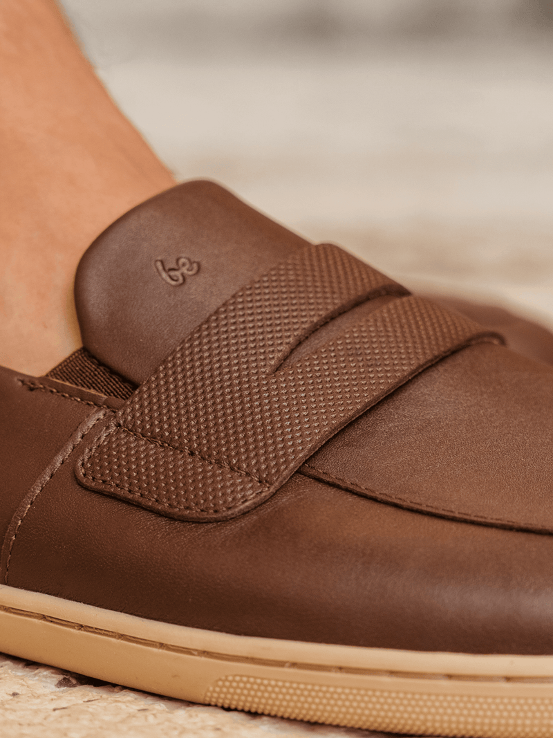 Load image into Gallery viewer, Barefoot Moccasins Be Lenka Buena - Dark Brown & Beige
