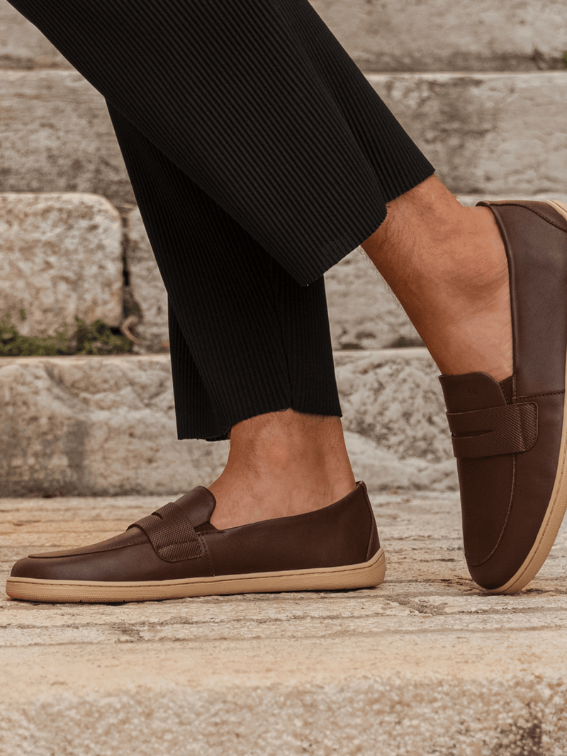 Load image into Gallery viewer, Barefoot Moccasins Be Lenka Buena - Dark Brown & Beige