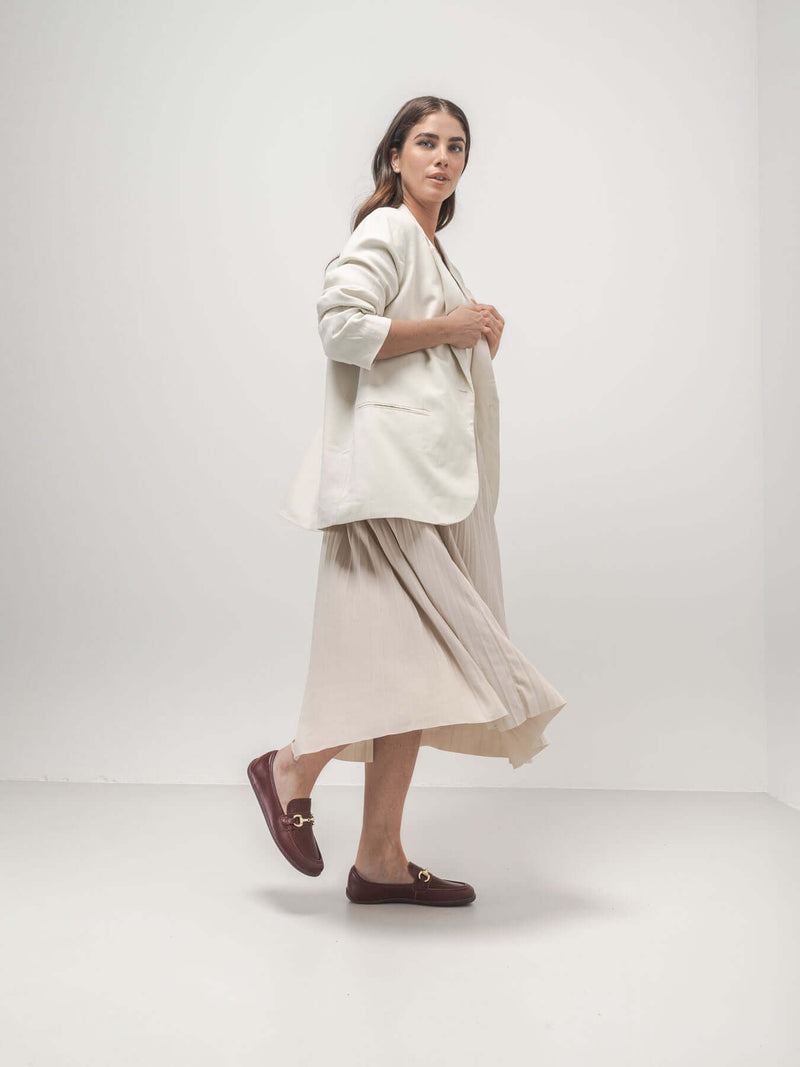 Load image into Gallery viewer, Be Lenka Divella Women’s Barefoot Moccasins - Burgundy