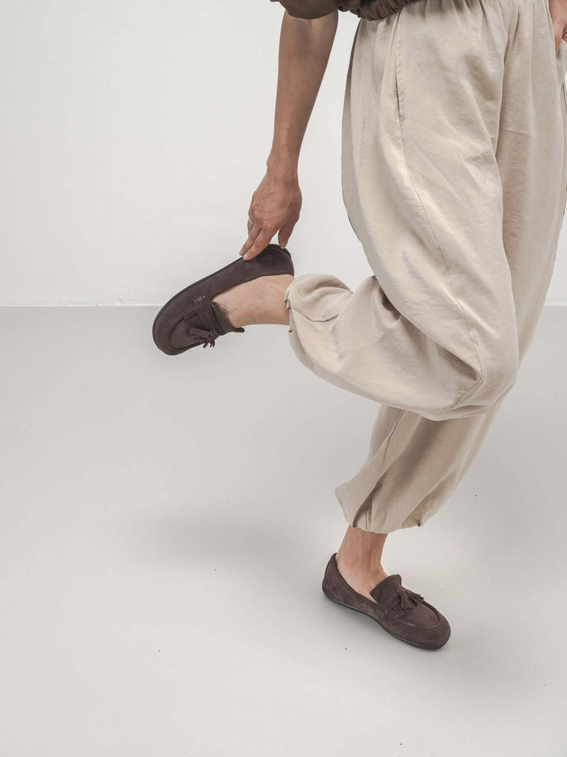 Load image into Gallery viewer, Be Lenka Fiorela Women’s Barefoot Moccasins - Chocolate