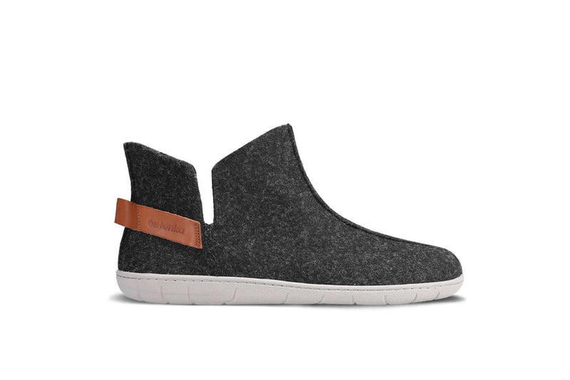 Load image into Gallery viewer, Eco-friendly Barefoot slippers Be Lenka Chillax - Ankle-cut - Black