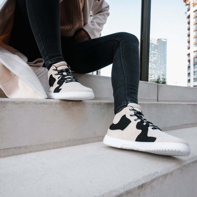 Load image into Gallery viewer, Eco-friendly Barefoot Sneakers Barebarics Lynx - Beige & White