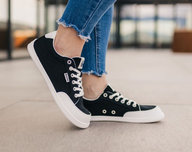 Load image into Gallery viewer, Eco-friendly Barefoot Sneakers Be Lenka Rebound - Black & White