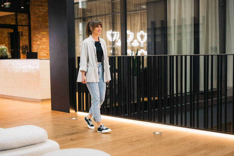 Load image into Gallery viewer, Eco-friendly Barefoot Sneakers Be Lenka Rebound - Black & White