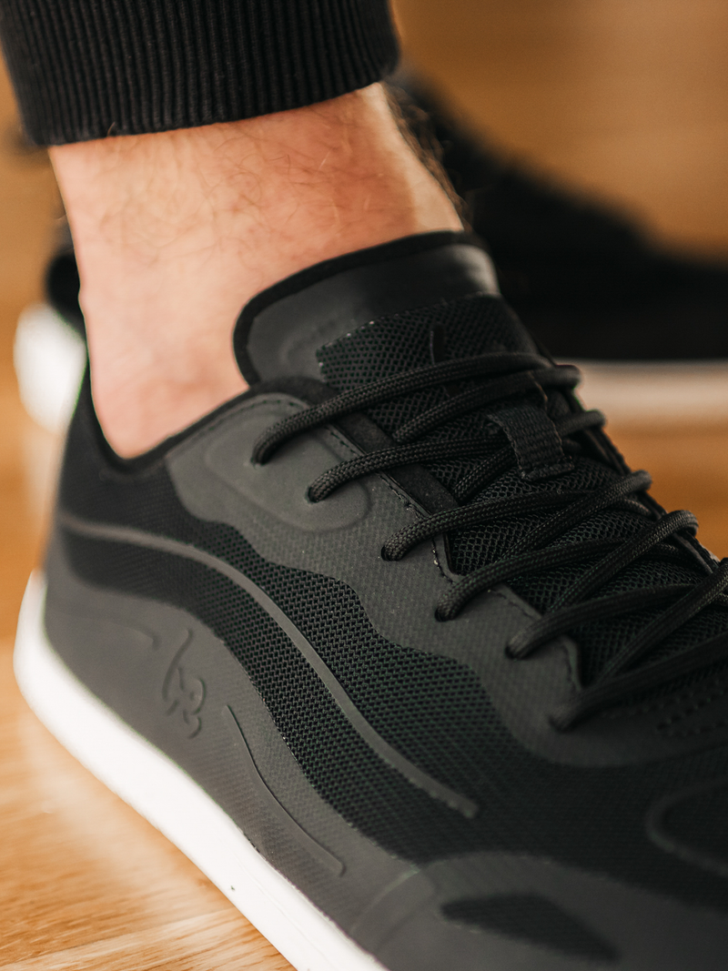 Load image into Gallery viewer, Barefoot Sneakers Be Lenka Velocity - Black