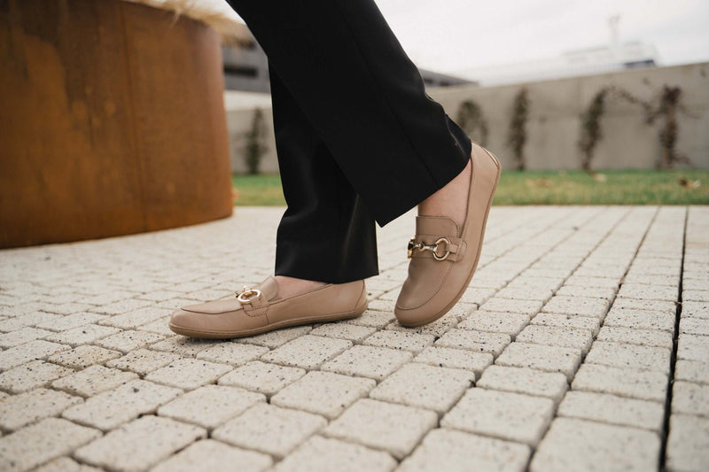 Load image into Gallery viewer, Eco-friendly Barefoot Moccasins Be Lenka Viva - Latte Brown