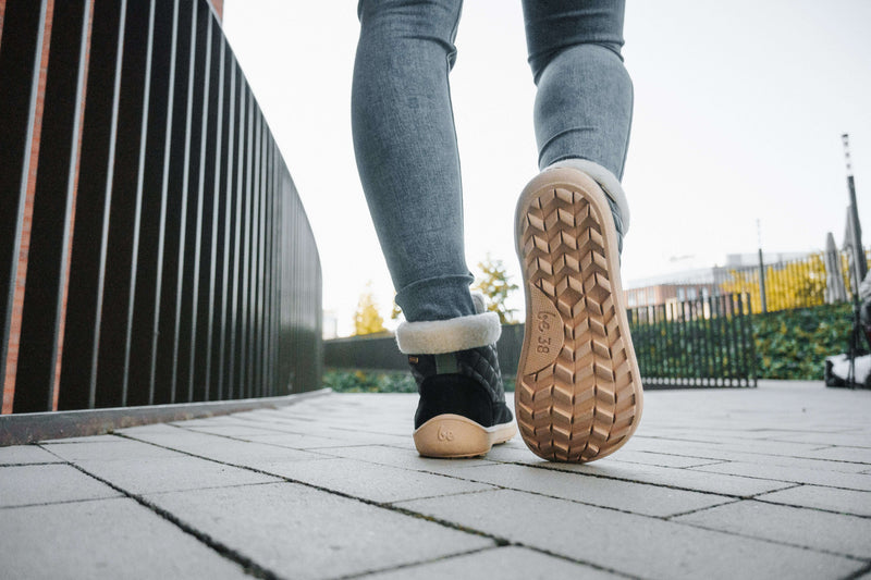 Load image into Gallery viewer, Eco-friendly Barefoot Boots Be Lenka Olivia - Black & Dark Green