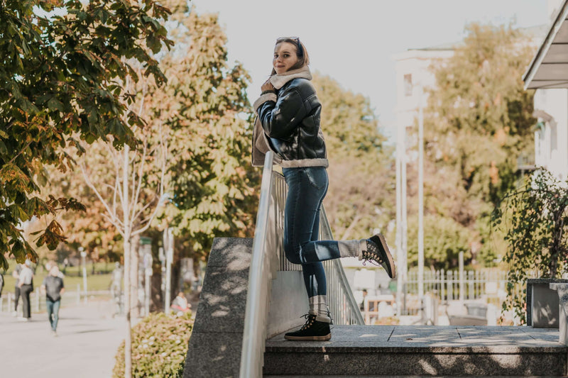 Load image into Gallery viewer, Eco-friendly Barefoot Boots Be Lenka Olivia - Black & Dark Green