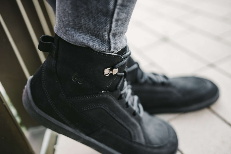 Load image into Gallery viewer, Eco-friendly Barefoot Boots Be Lenka York - All Black