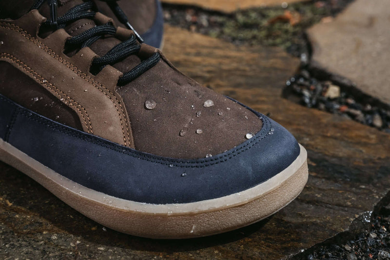 Load image into Gallery viewer, Barefoot Boots Be Lenka York - Brown & Navy