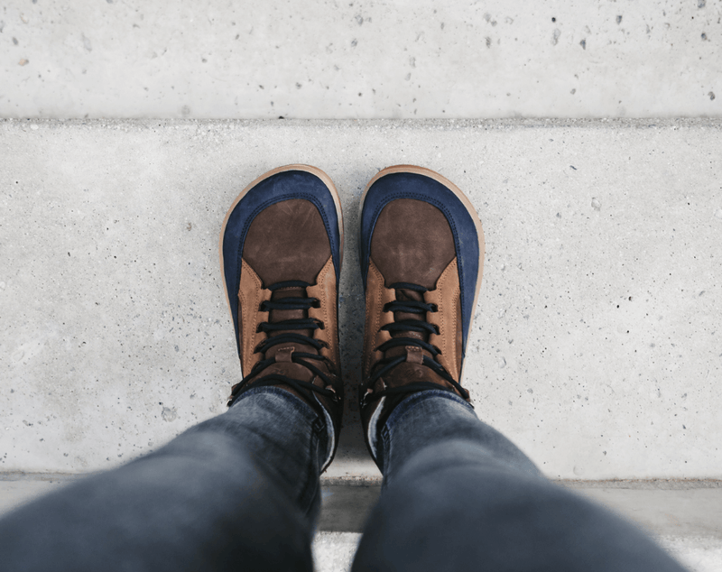Load image into Gallery viewer, Eco-friendly Barefoot Boots Be Lenka York - Brown & Navy