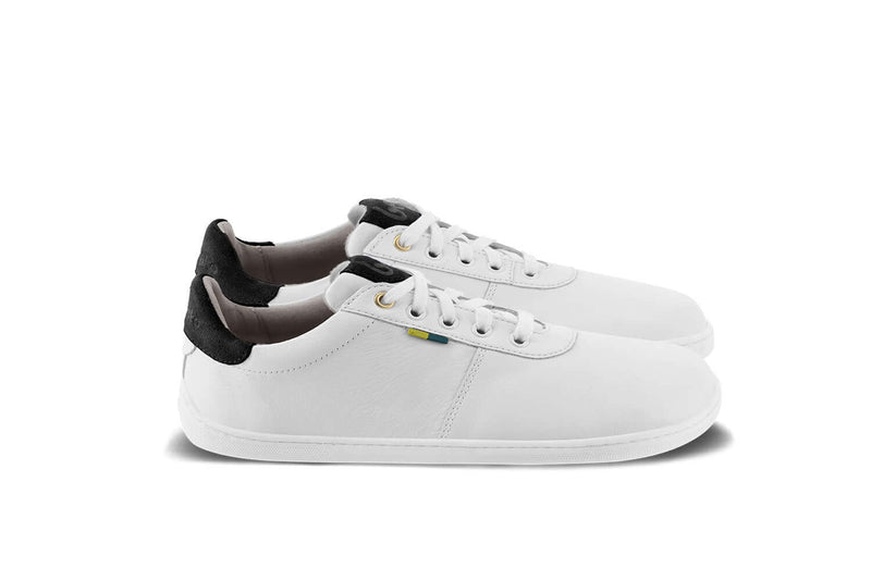Load image into Gallery viewer, Eco-friendly Barefoot Shoes - Be Lenka - Royale - White & Black