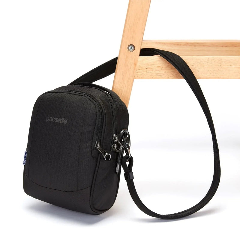 Load image into Gallery viewer, Pacsafe Metrosafe LS100 Crossbody Anti-Theft Messenger Bag in Black