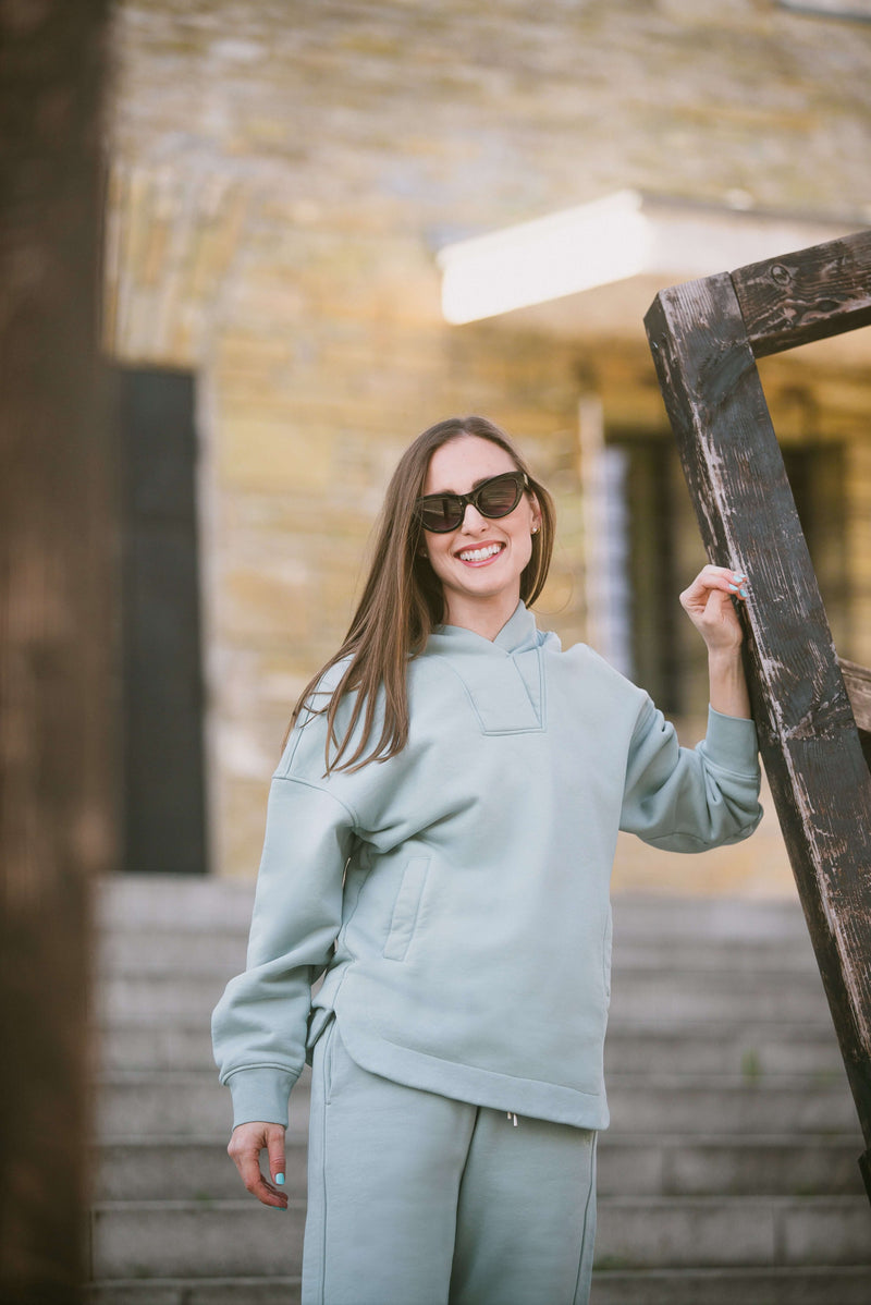 Load image into Gallery viewer, Women's Hoodie Be Lenka Essentials - Pistachio Green