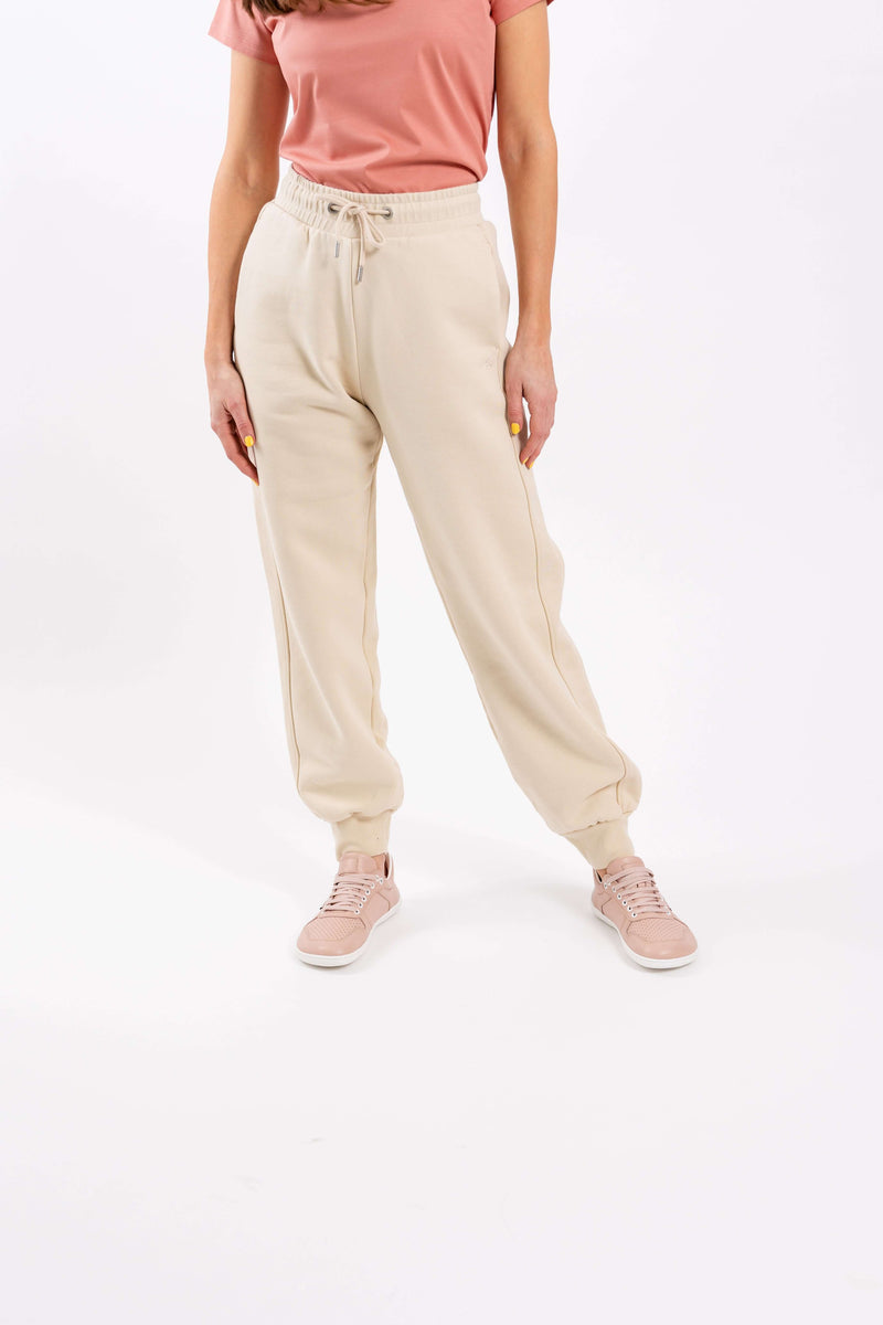 Load image into Gallery viewer, Women's sweatpants Be Lenka Essentials - Beige