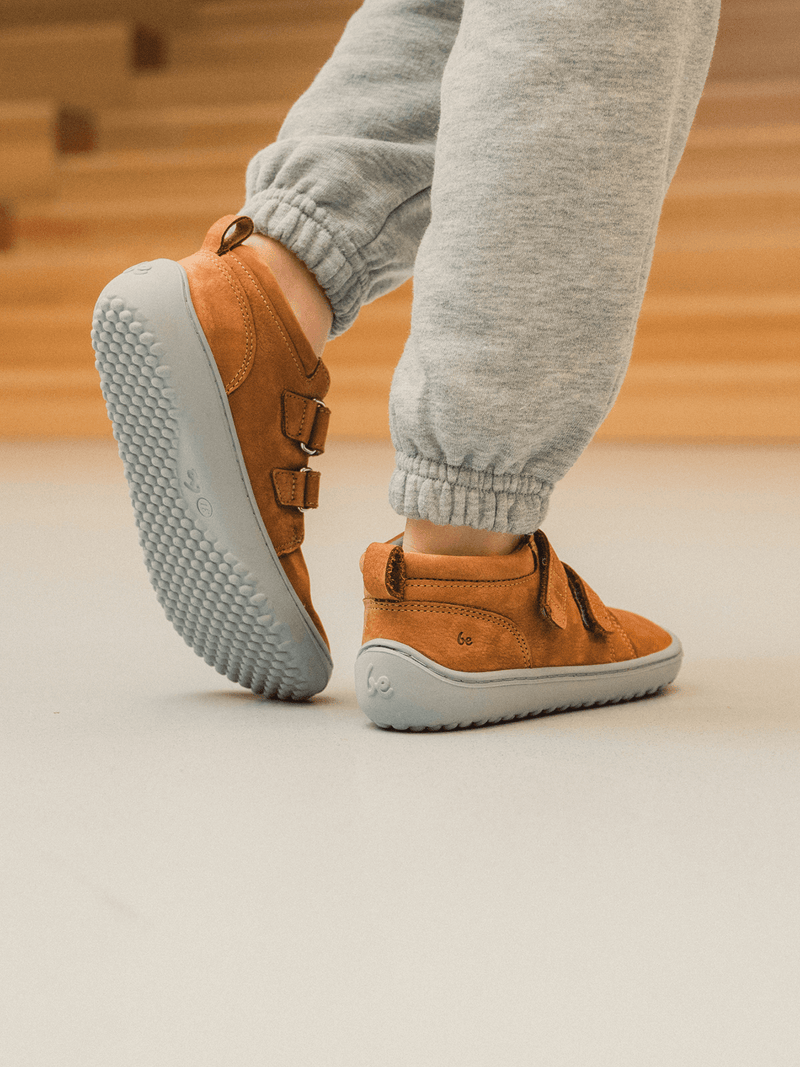 Load image into Gallery viewer, Kids barefoot Be Lenka Play - Cognac