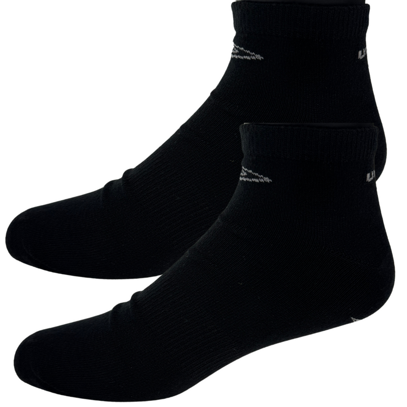 Load image into Gallery viewer, Umbro Mens Trainer Ankle Socks - Black - 1 Pack of 3 Pairs