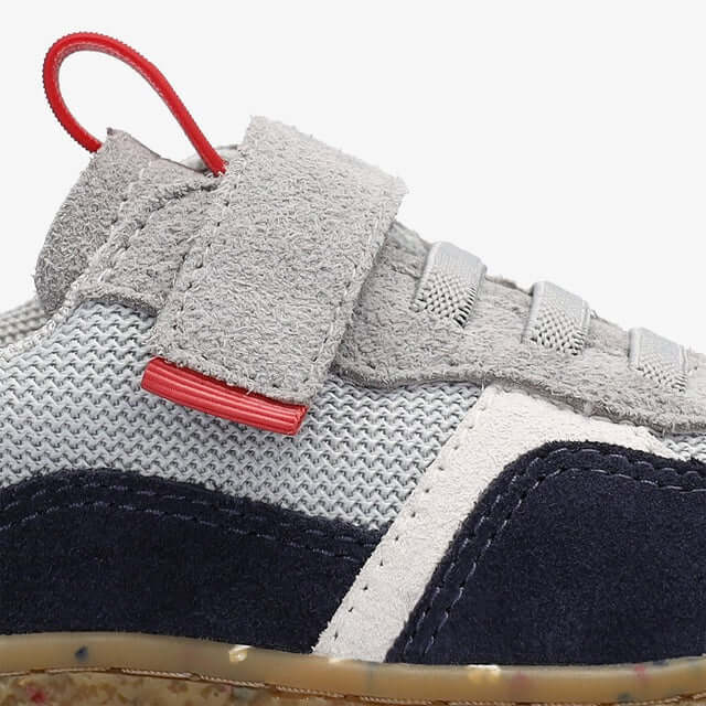 Load image into Gallery viewer, Groundies Lou 2.0 Kids' Barefoot Sneakers – Light Grey/Red