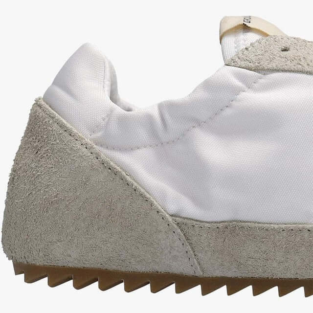 Load image into Gallery viewer, Groundies Zen Women's Barefoot Sneakers – White