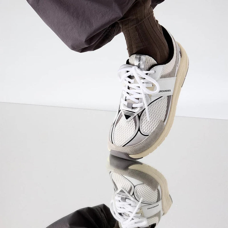 Load image into Gallery viewer, Groundies Starlite 2.0 Women White/Silver/Black