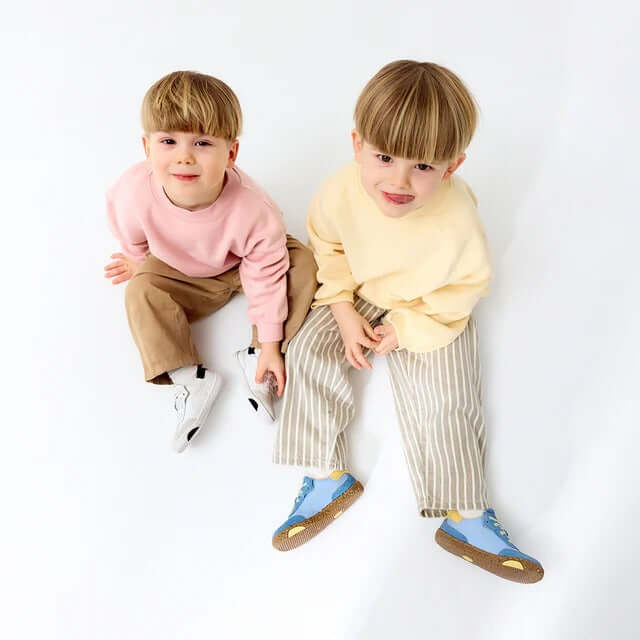 Load image into Gallery viewer, Groundies Panama Kids' Barefoot Sneakers – Off-White/Black
