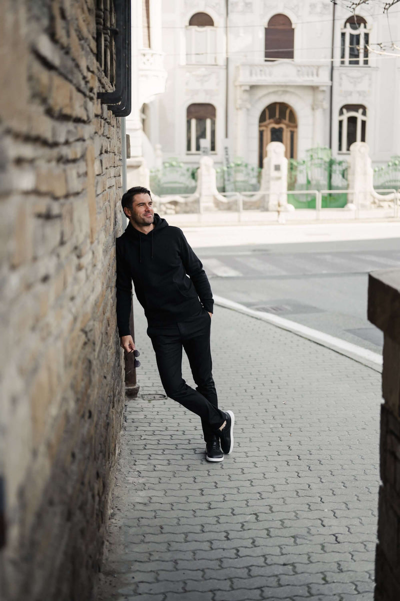 Load image into Gallery viewer, Men’s Hoodie Be Lenka Essentials - Black