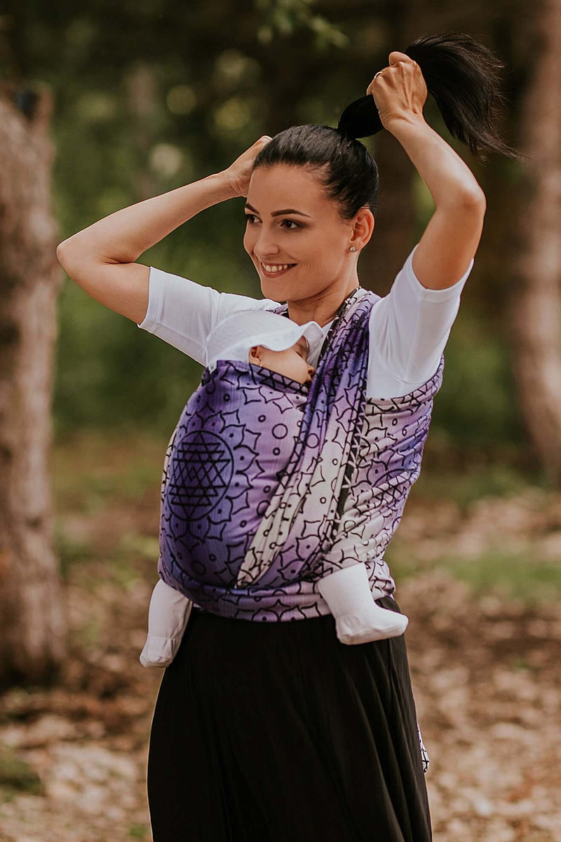 Load image into Gallery viewer, Baby Wrap - Be Lenka Shri Yantra - Violet