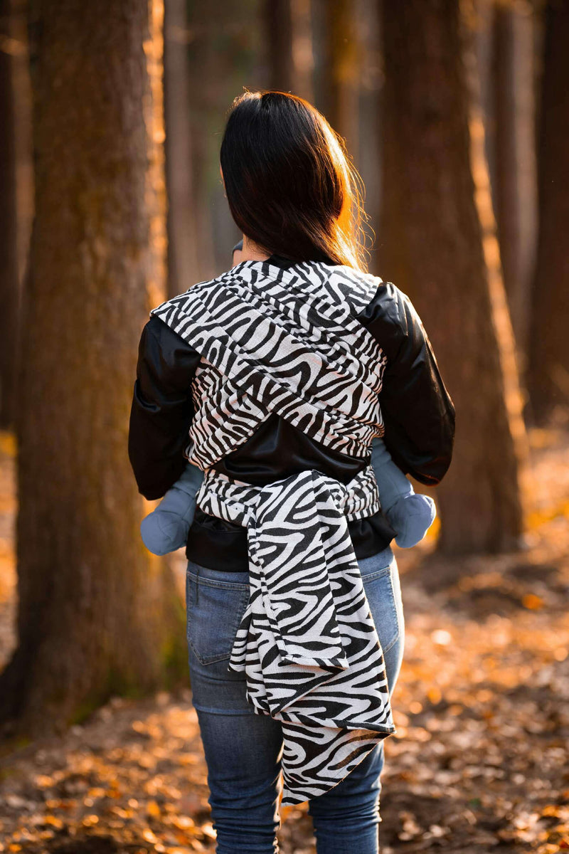 Load image into Gallery viewer, Baby Wrap Be Lenka Zebra - Black & White