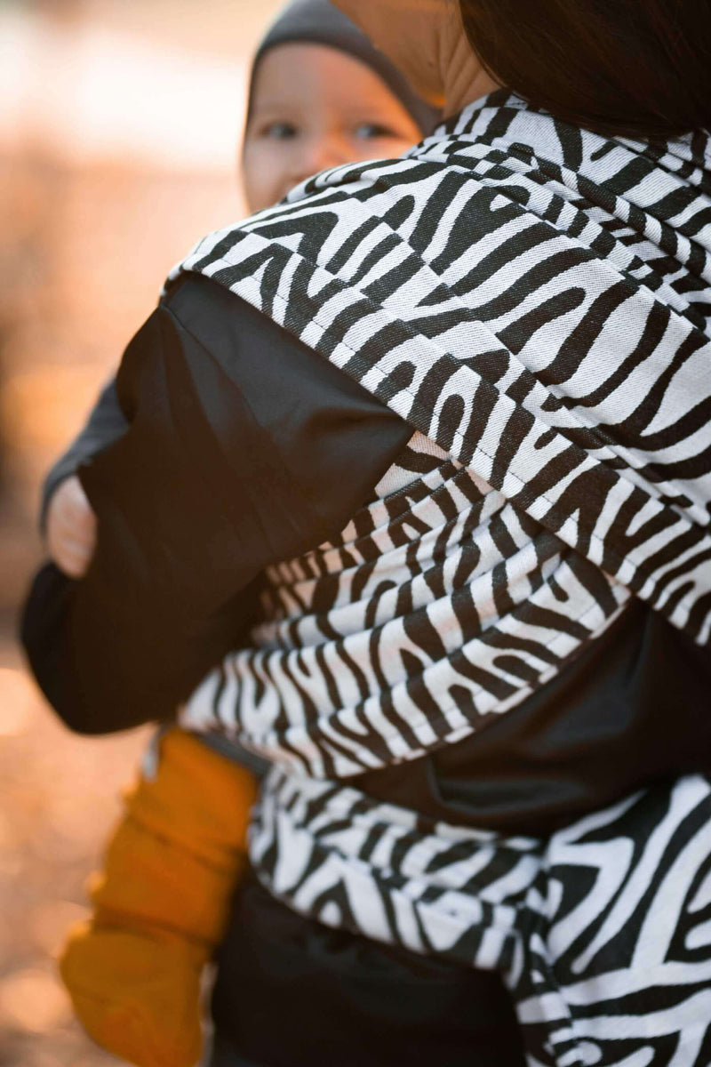 Load image into Gallery viewer, Baby Wrap Be Lenka Zebra - Black & White