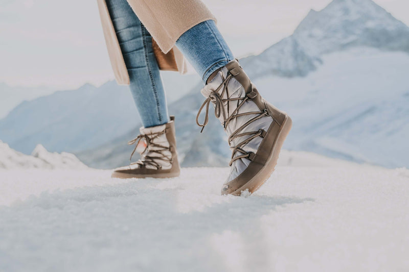 Load image into Gallery viewer, Eco-friendly Winter Barefoot Boots Be Lenka Snowfox Woman - Champagne & Brown