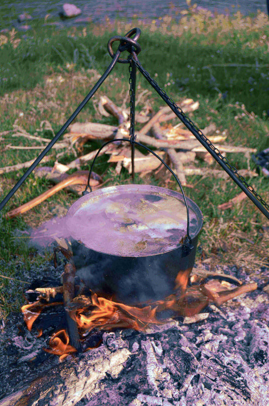 About Dutch Oven Cooking - Adventureco Blog